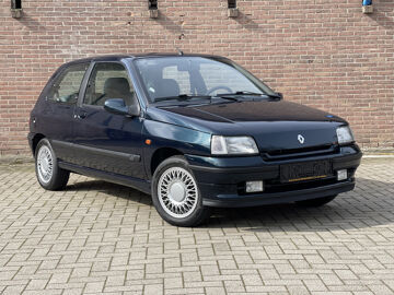 Renault Clio 1.8 Baccara | Zeer goede staat! | Lage KM-stand |