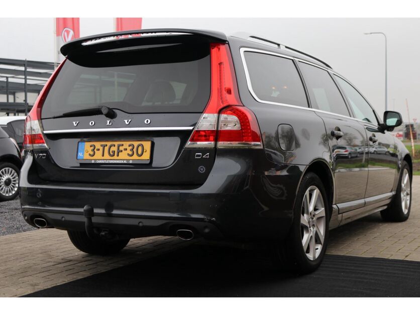 Volvo V70 2.0 D4 Nordic+ | SCHUIFDAK | ADAPCRUISE | LEDER