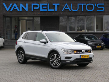 Volkswagen TIGUAN 14TSI 150PK DSG 4X4 PANO /// VAN ///